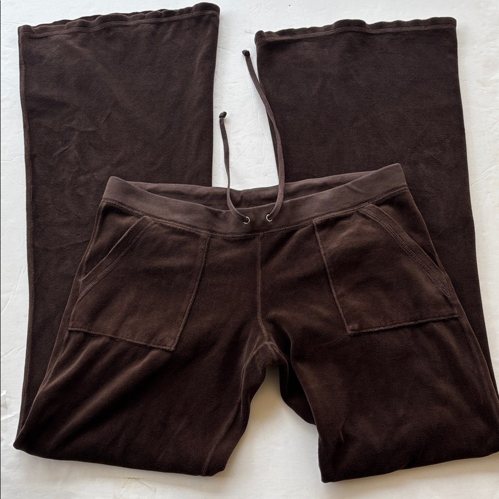 Vintage Juicy Couture Velour Y2k Tracksuit Pant USA Flare Snapback Pockets Brown - Picture 3 of 17